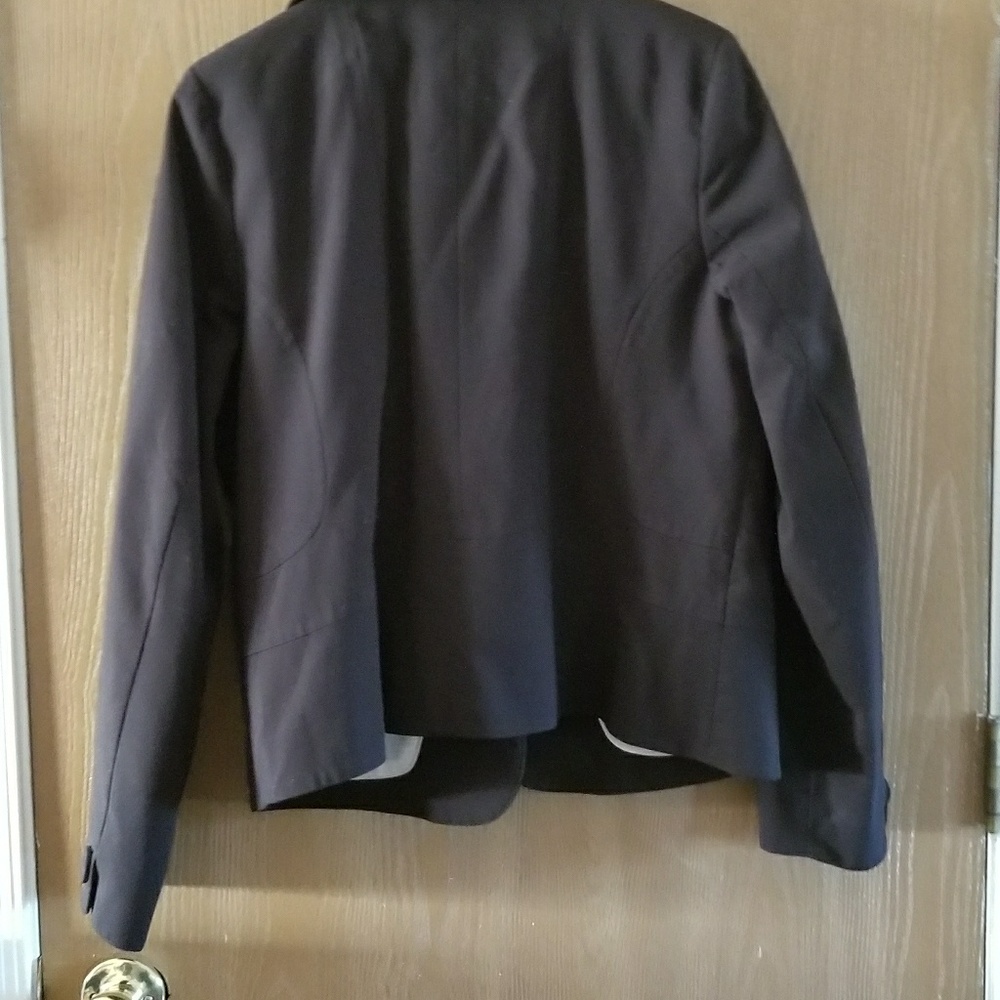 Black jacket - Picture 3 of 3